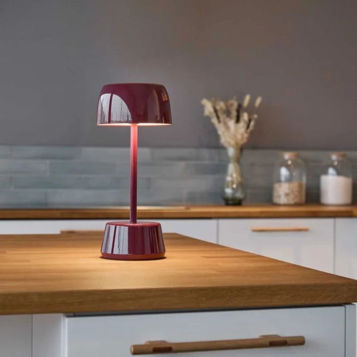 LOOM Design - Dexter bordlampe, mørk kirsebær