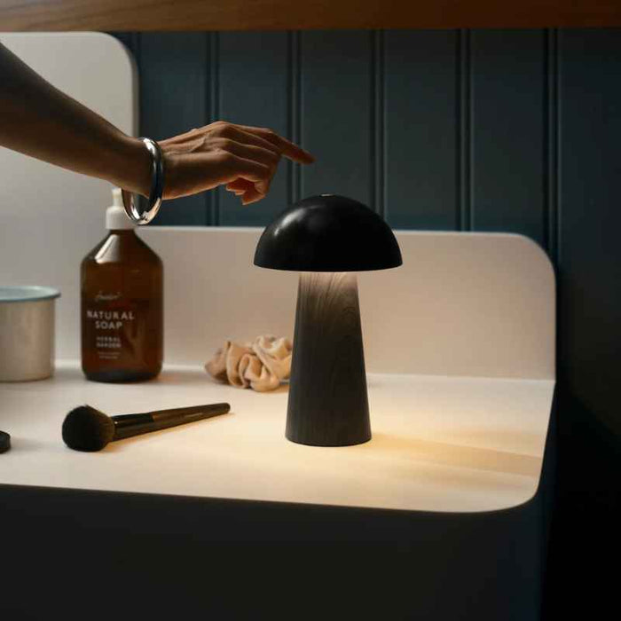 Kreafunk - Bello bærber lampe, brown wood