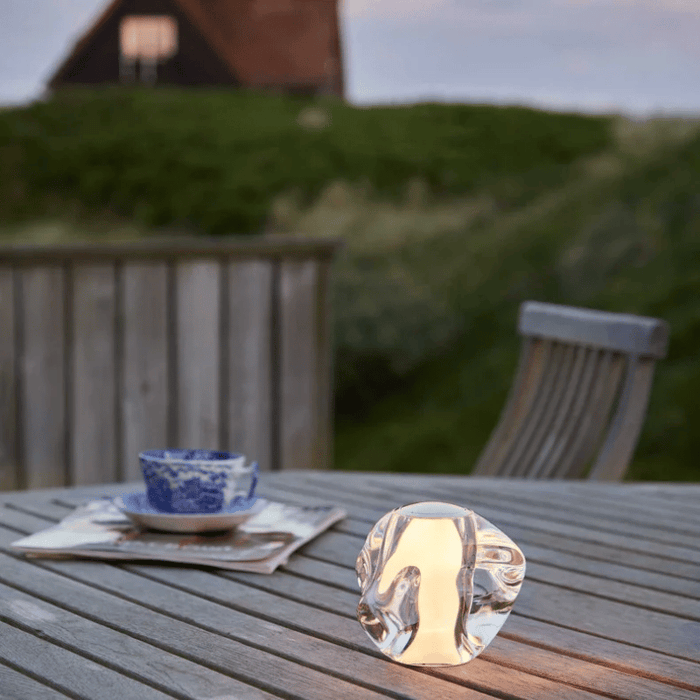 LOOM Design - ICE BALL bordlampe, guld