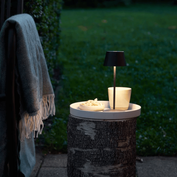 LOOM Design - Modi Micro bordlampe, sort