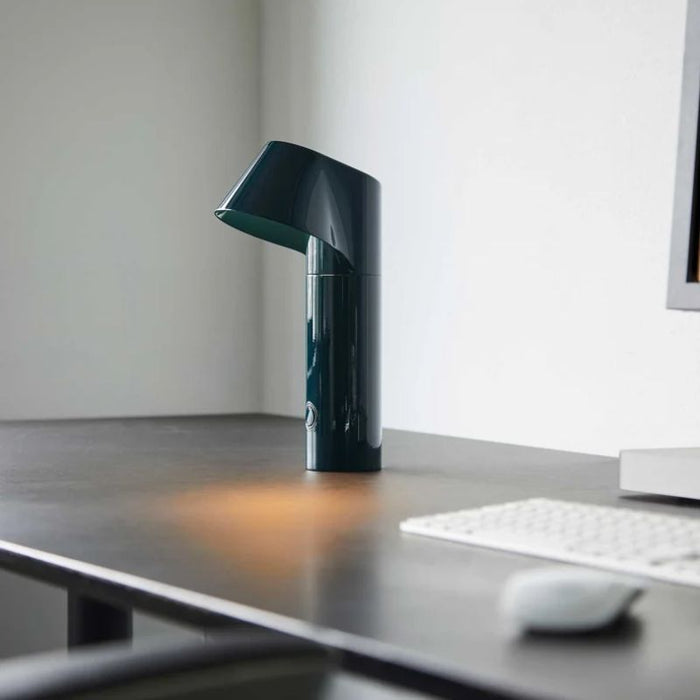 LOOM Design - Willow bordlampe, midnight green